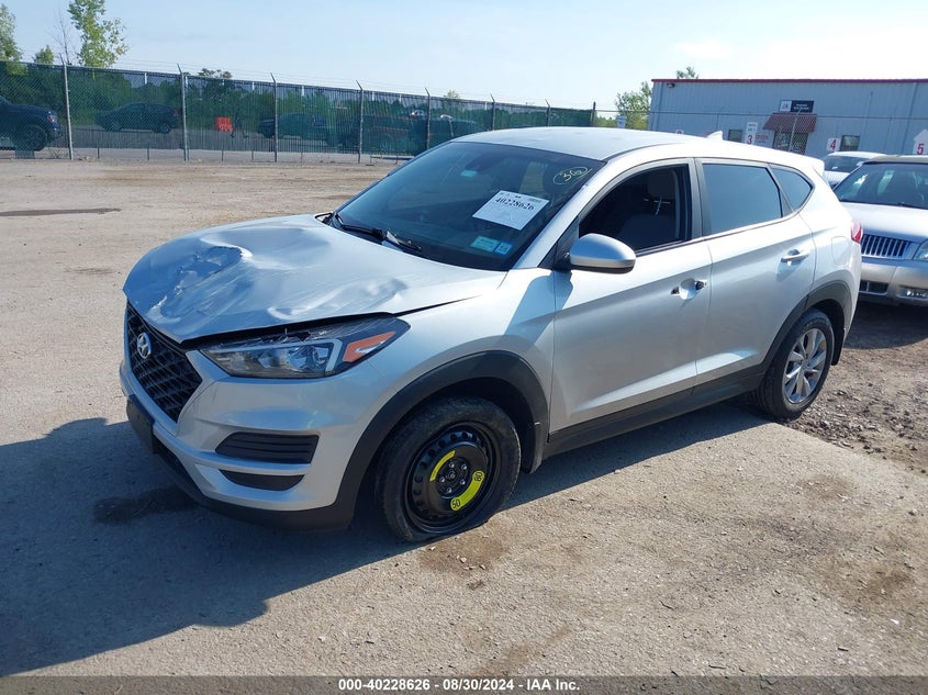 VIN KM8J2CA43KU071752 2019 HYUNDAI TUCSON SE