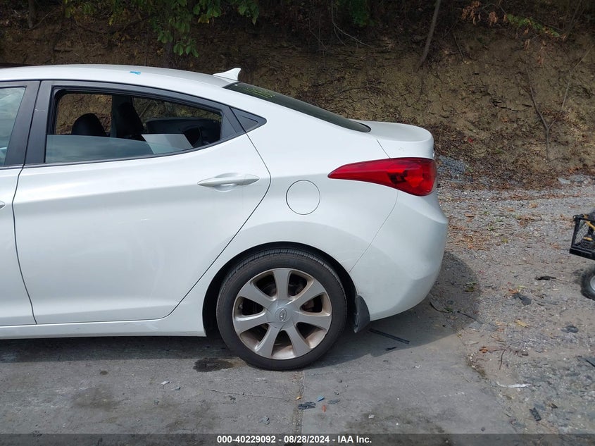 5NPDH4AE7DH271884 2013 Hyundai Elantra Limited