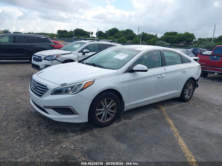 2017 HYUNDAI SONATA VIN: 5NPE24AF6HH499881
