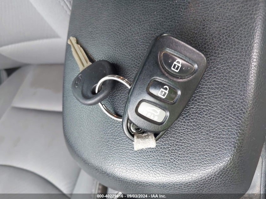 5NPDH4AE9DH441632 2013 Hyundai Elantra Gls