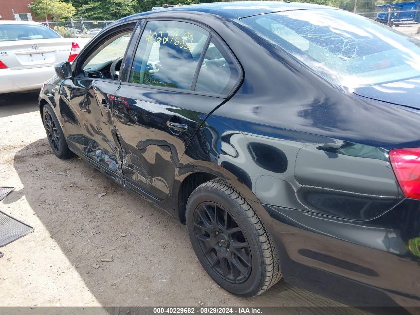 2013 VOLKSWAGEN JETTA 2.0L S - 3VW2K7AJ4DM367373