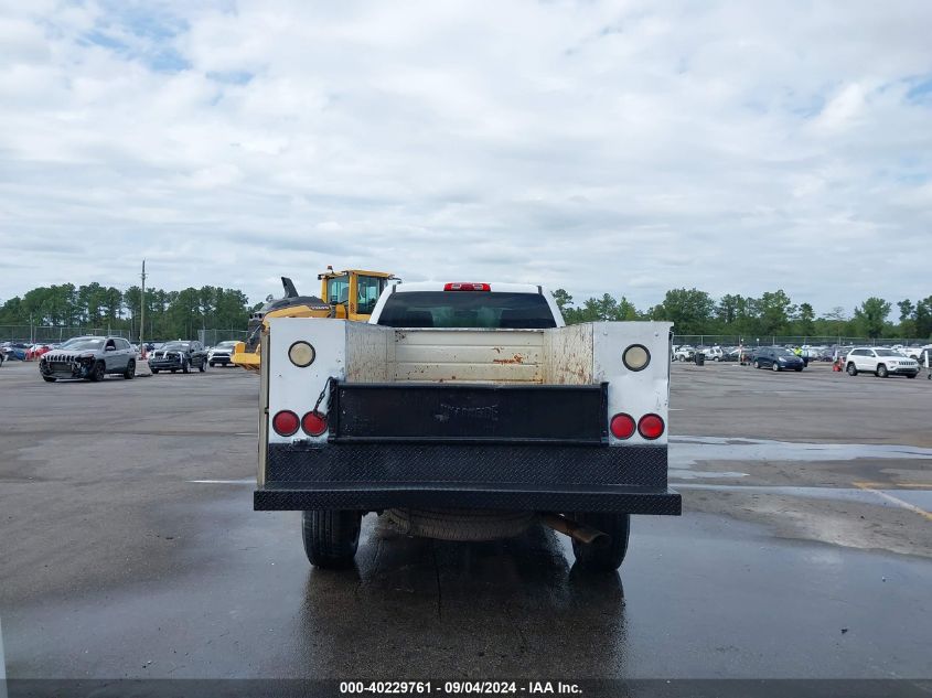 VIN WP0CA2A82HS221688 2015 CHEVROLET SILVERADO 2500HD no.16