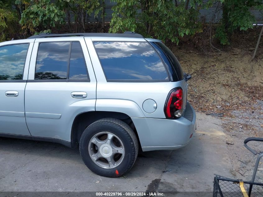 2008 Chevrolet Trailblazer Lt VIN: 1GNDT13S982119006 Lot: 40229796