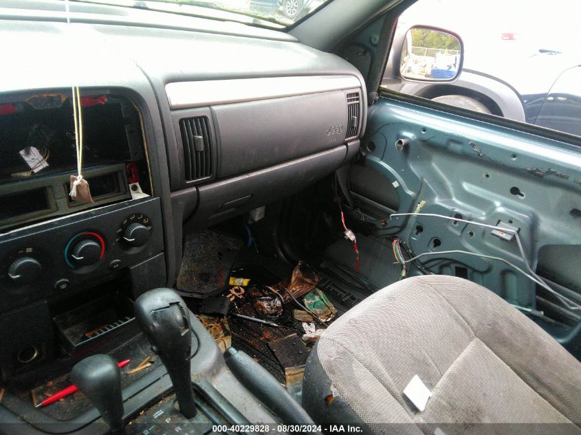 2001 Jeep Grand Cherokee Laredo VIN: 1J4GW48S91C695129 Lot: 40229828