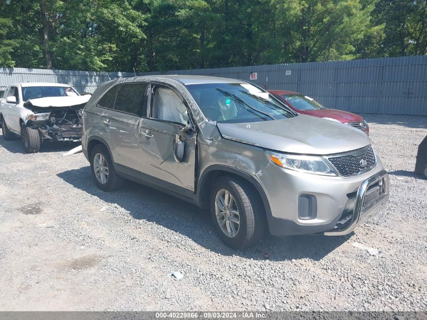 2014 KIA SORENTO LX - 5XYKTCA63EG550251