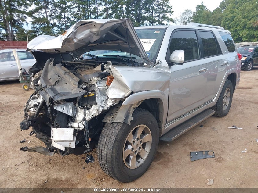 JTEZU5JR6B5023905 2011 TOYOTA 4RUNNER photo no. 2