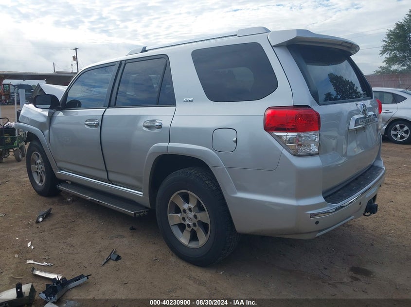 JTEZU5JR6B5023905 2011 TOYOTA 4RUNNER photo no. 3