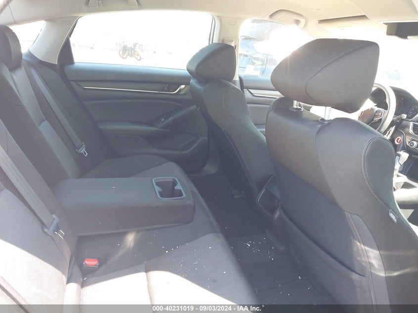 VIN 1HGCV1F18KA039289 2019 HONDA ACCORD LX