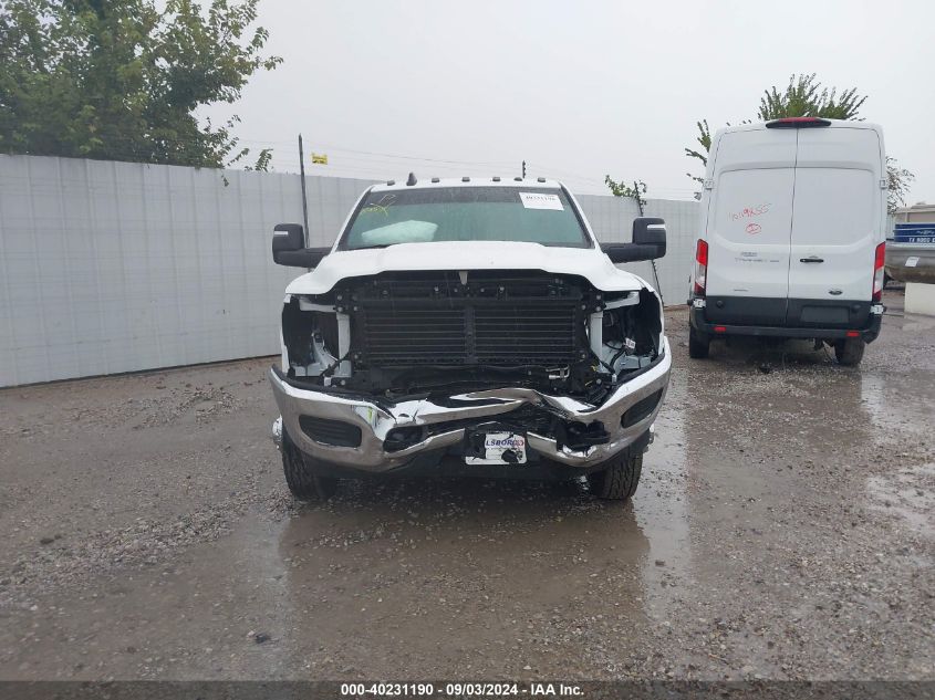 2024 Ram 3500 Tradesman 4X4 8' Box VIN: 3C63RRGL5RG256593 Lot: 40231190