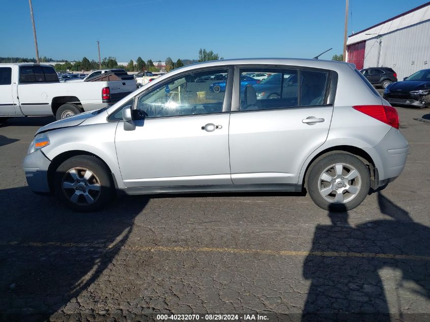 2009 Nissan Versa 1.8S VIN: 3N1BC13E89L472902 Lot: 40232070