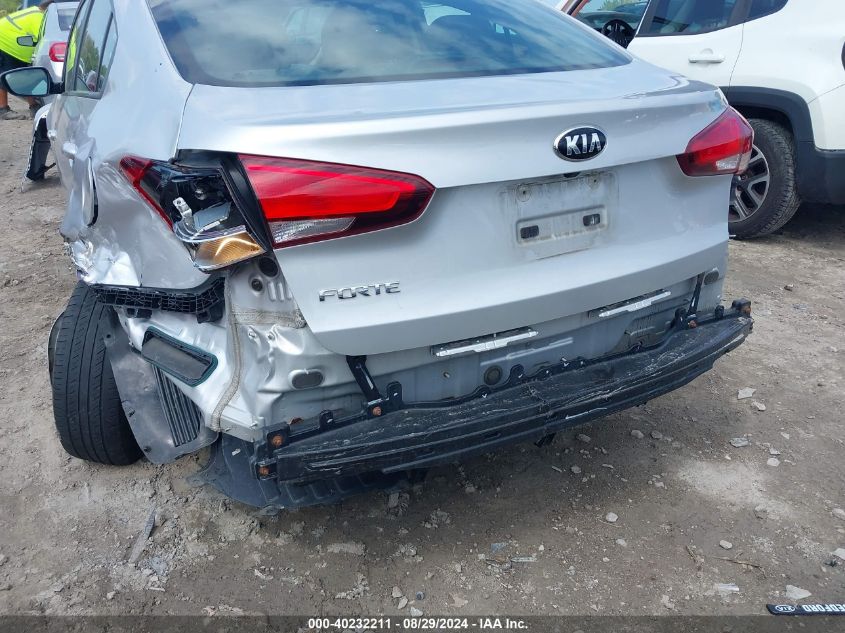 2018 Kia Forte Lx VIN: 3KPFK4A74JE270560 Lot: 40232211