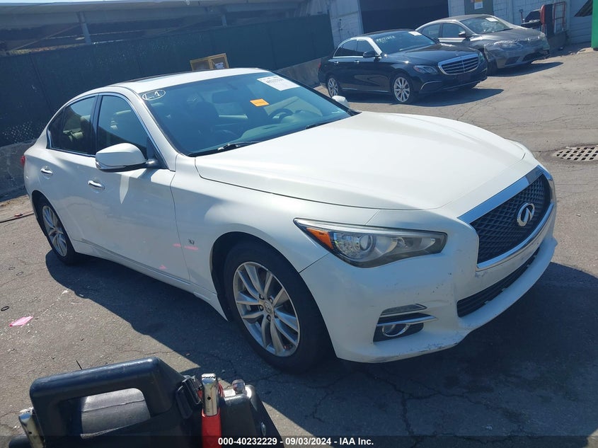 Vin: jn1bv7ar0fm408020, lot: 40720386, infiniti q50 premium 20151