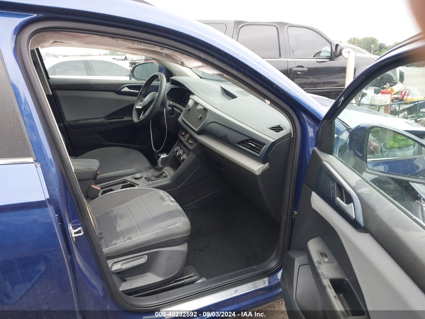 2023 VOLKSWAGEN TAOS SE - 3VVUX7B26PM355106