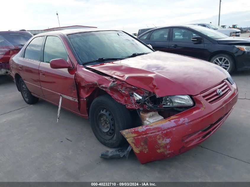 1997 Toyota Camry Le VIN: 4T1BG22K7VU099278 Lot: 40232710