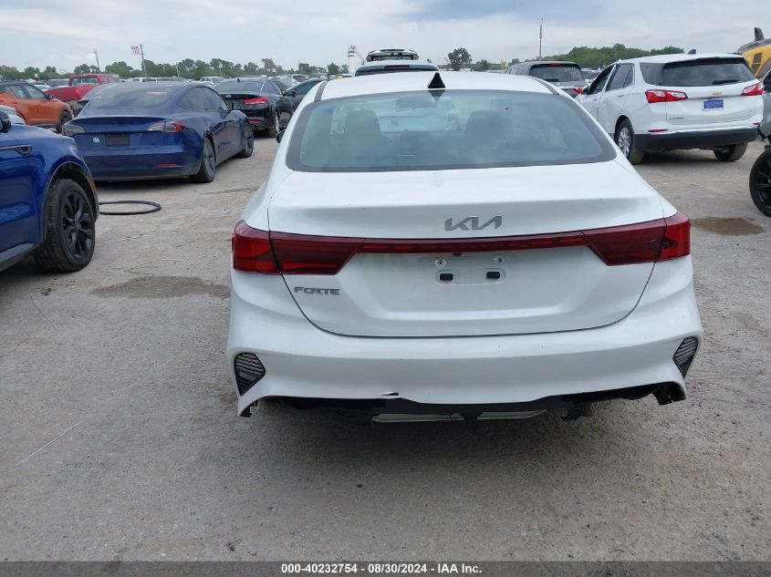 2023 Kia Forte Lxs VIN: 3KPF24AD0PE586584 Lot: 40232754