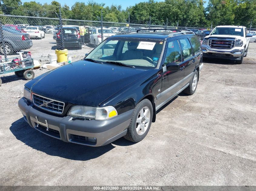 1999 Volvo V70 Xc VIN: YV1LZ56D3X2552689 Lot: 40232860