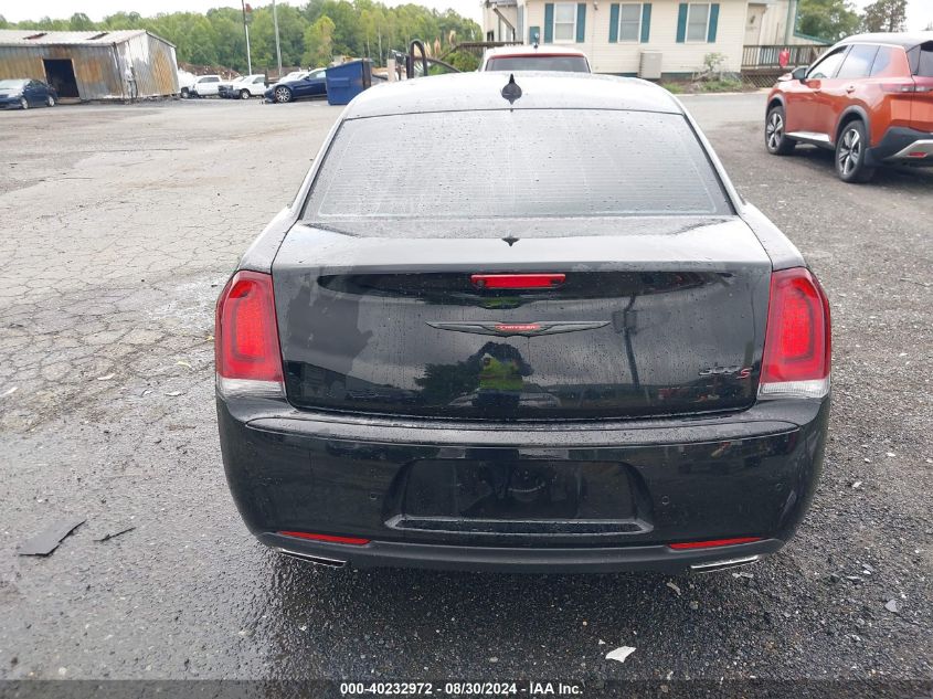 2022 Chrysler 300 S VIN: 2C3CCABG8NH127168 Lot: 40232972