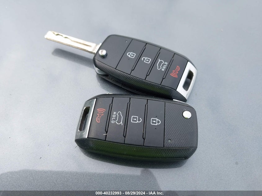 2014 Kia Soul + VIN: KNDJP3A59E7704434 Lot: 40232993