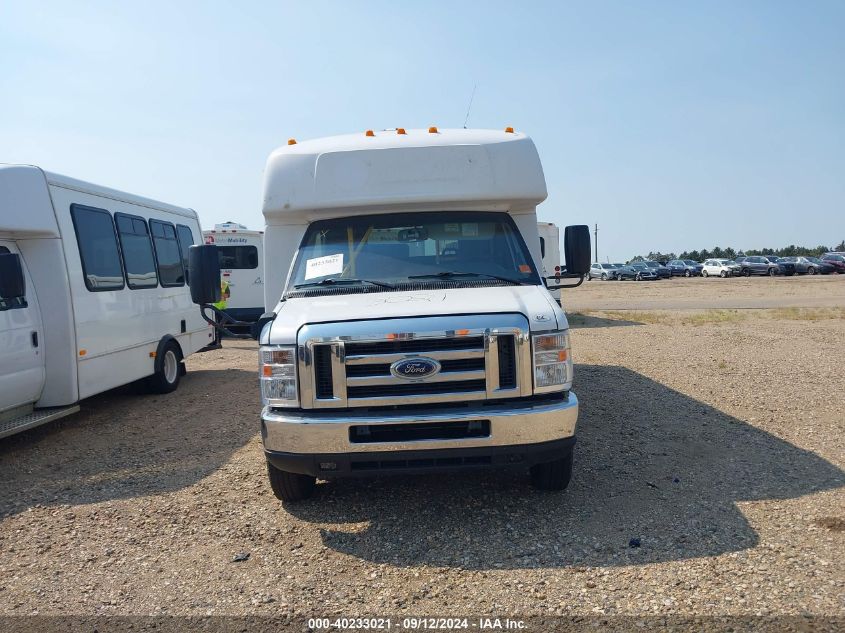 2019 Ford E-450 Cutaway VIN: 1FDFE4FSXKDC59663 Lot: 40233021