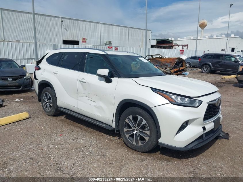 2020 TOYOTA HIGHLANDER XLE - 5TDGZRAH4LS512293