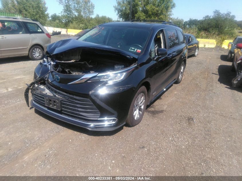 5TDYRKEC1MS061223 2021 TOYOTA SIENNA - Image 2