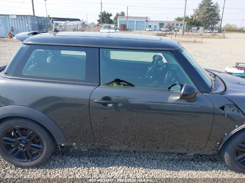 2013 Mini Hardtop Cooper S VIN: WMWSV3C5XDT475546 Lot: 40233437