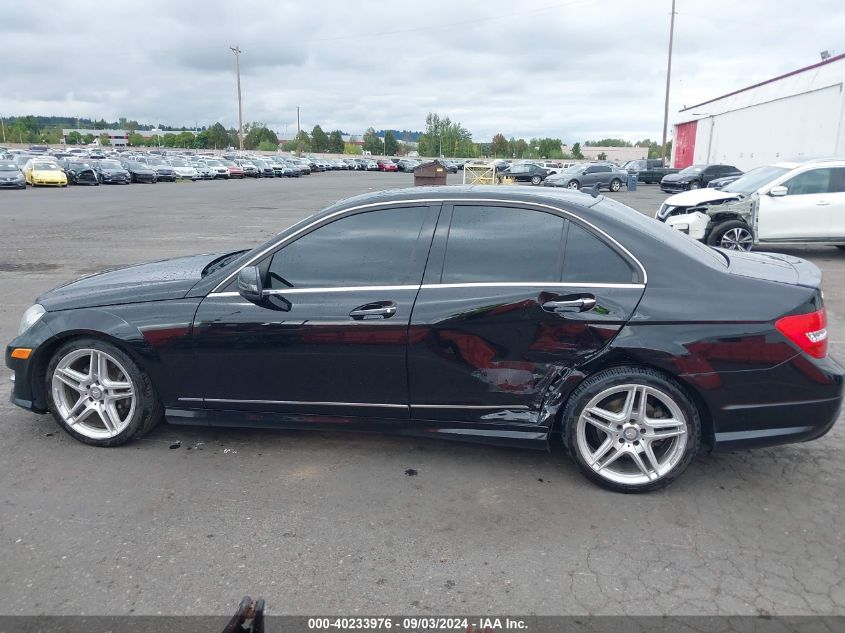 2013 Mercedes-Benz C 300 Luxury 4Matic/Sport 4Matic VIN: WDDGF8AB4DG102206 Lot: 40233976