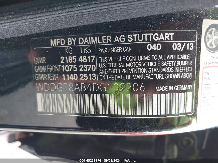 2013 Mercedes-Benz C 300 Luxury 4Matic/Sport 4Matic VIN: WDDGF8AB4DG102206 Lot: 40233976