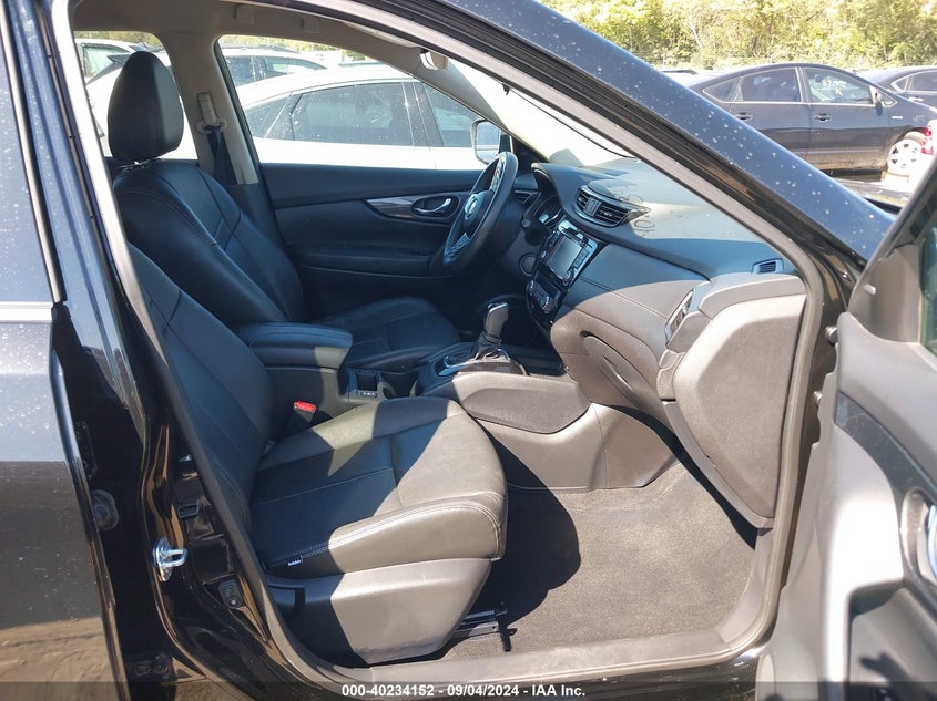 2017 NISSAN ROGUE SV - 5N1AT2MV1HC738540