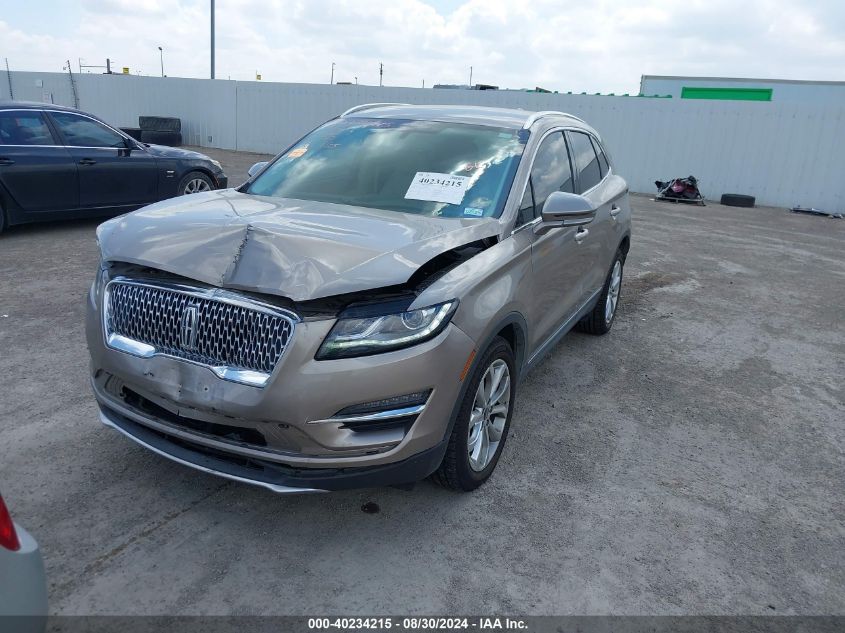 2019 Lincoln Mkc Select VIN: 5LMCJ2C92KUL51139 Lot: 40234215