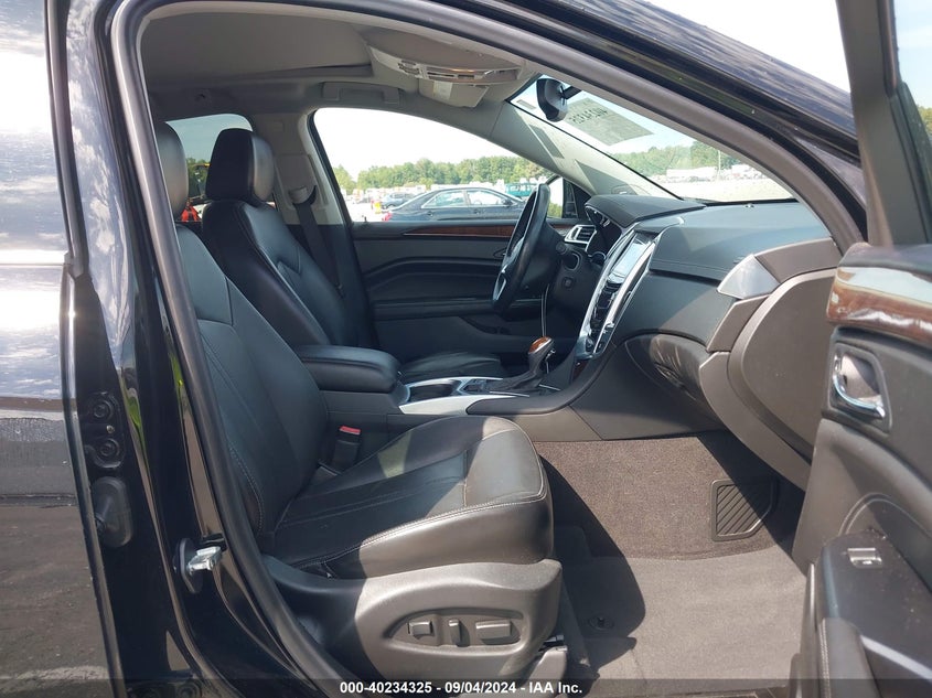 2014 CADILLAC SRX LUXURY COLLECTION - 3GYFNBE32ES646578