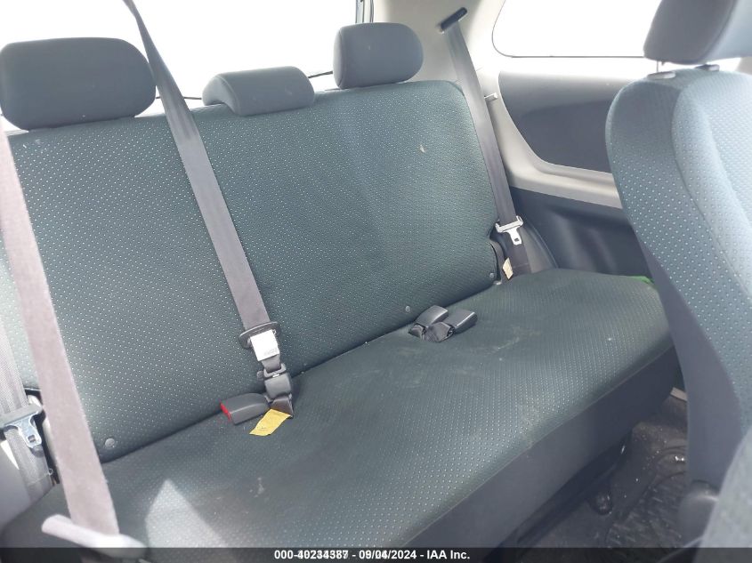 2008 Toyota Yaris VIN: JTDJT923085193742 Lot: 40234387