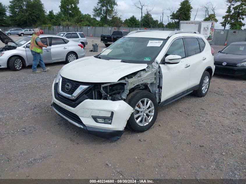 5N1AT2MV8JC714869 2018 NISSAN ROGUE - Image 2