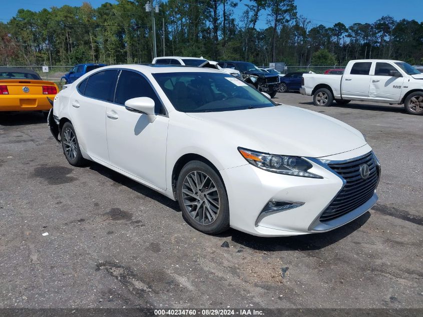 58ABK1GG8HU057714 2017 LEXUS ES - Image 1