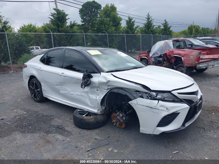 4T1B61HK2JU016399 2018 TOYOTA CAMRY - Image 1