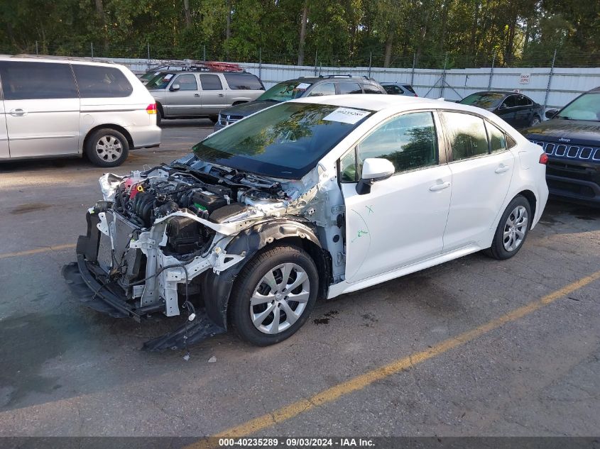 5YFEPMAE9NP312723 2022 TOYOTA COROLLA - Image 2