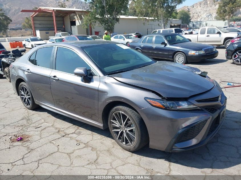 4T1G11AK7RU865163 2024 TOYOTA CAMRY - Image 1