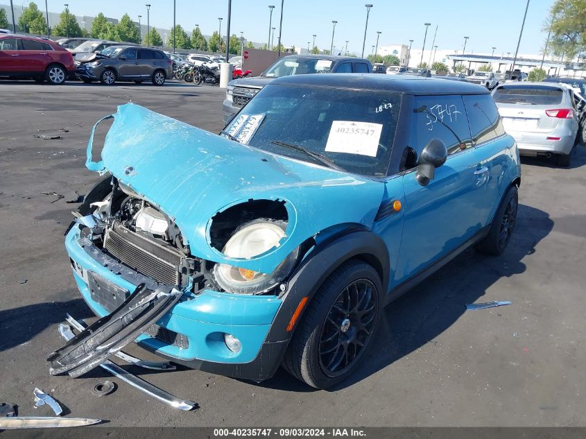 2010 Mini Cooper VIN: WMWMF3C58ATZ21369 Lot: 40235747