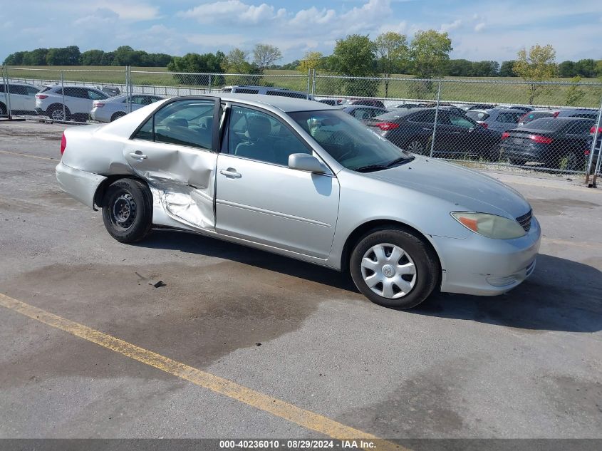 2004 Toyota Camry Le VIN: 4T1BE32K74U290516 Lot: 40236010