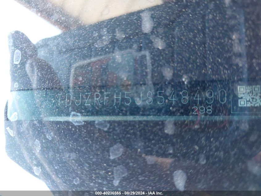 VIN 5TDJZRFH5JS548490 2018 TOYOTA HIGHLANDER SE