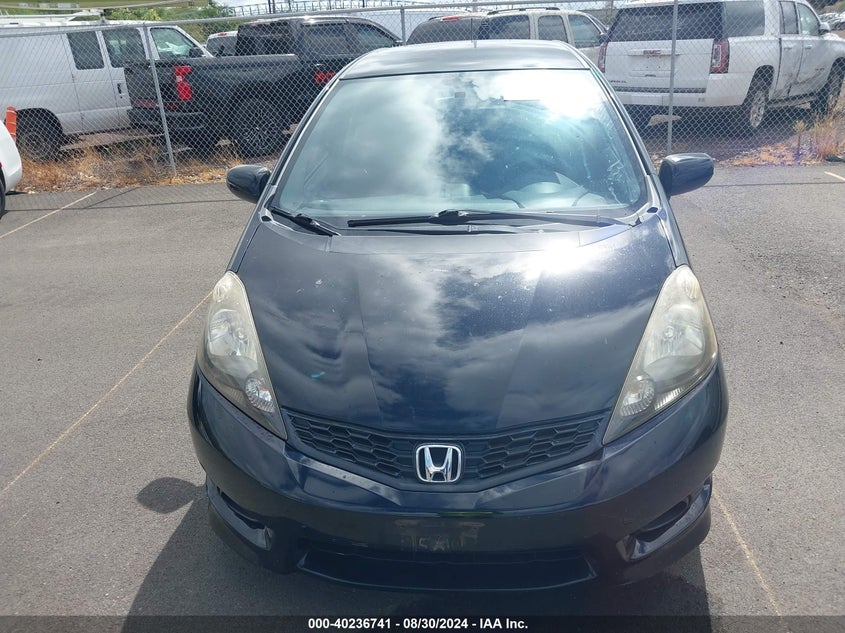 2013 HONDA FIT SPORT - JHMGE8H52DC060573