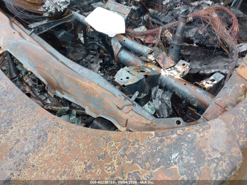 7FARW1H51HE000800 2017 Honda Cr-V Ex