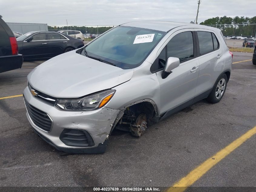 3GNCJKSB3HL283133 2017 CHEVROLET TRAX - Image 2