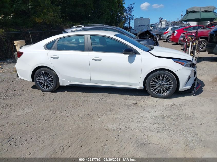 2024 Kia Forte Gt-Line VIN: 3KPF54AD6RE693035 Lot: 40237763