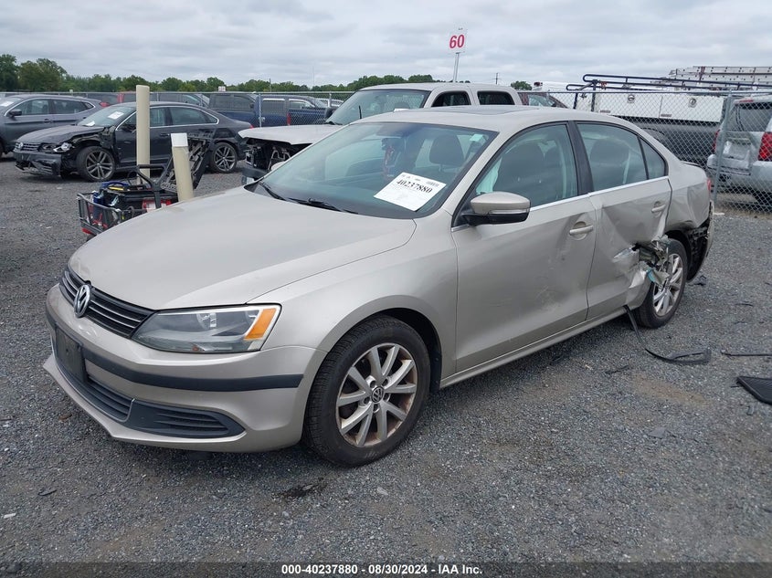 2013 VOLKSWAGEN JETTA 2.5L SE - 3VWDP7AJXDM215558