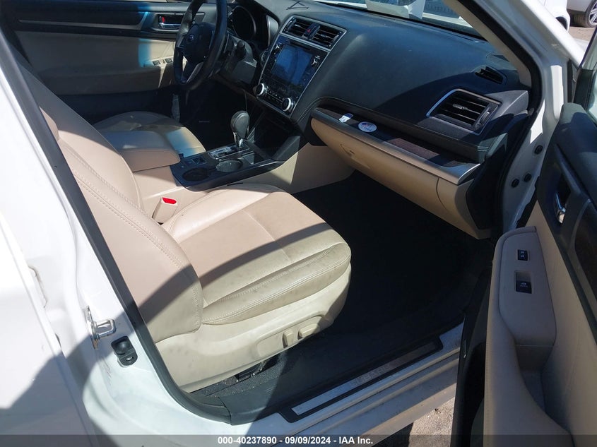 2018 SUBARU LEGACY 2.5I LIMITED - 4S3BNAN67J3042081