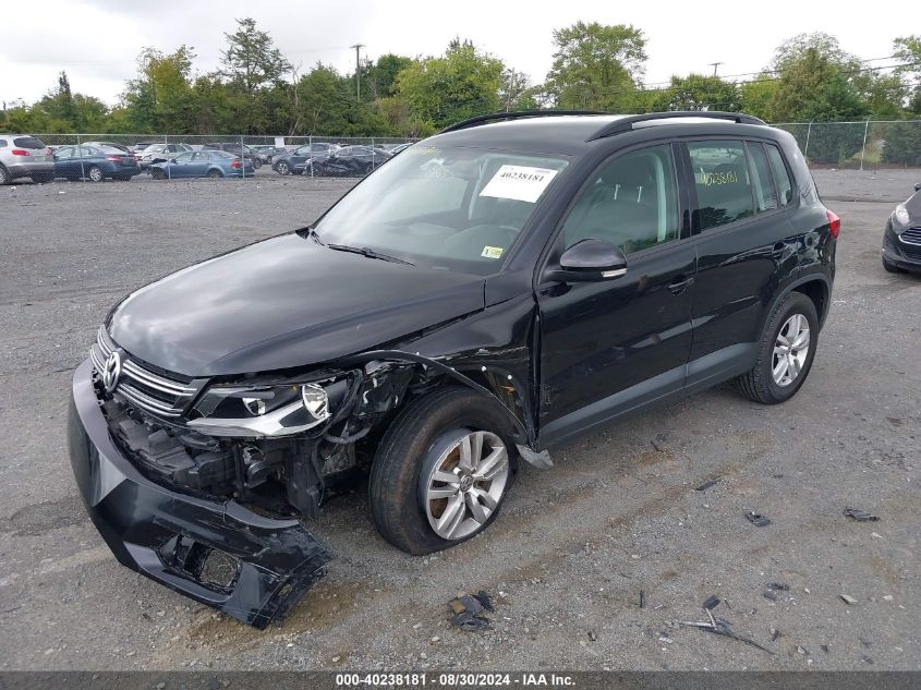 WVGAV7AXXHK012940 2017 VOLKSWAGEN TIGUAN - Image 2