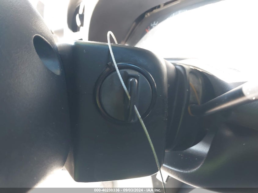 2001 Dodge Ram 1500 St VIN: 3B7HF13Y31M552860 Lot: 40238336