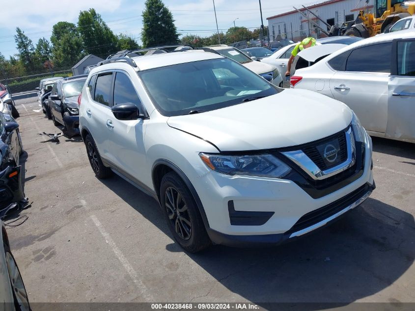 5N1AT2MT4HC883845 2017 NISSAN ROGUE - Image 1