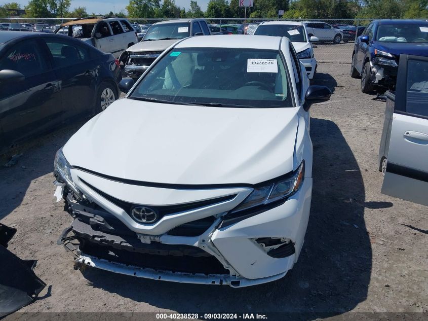 2020 Toyota Camry Se Nightshade Edition VIN: 4T1G11AKXLU327435 Lot: 40238528